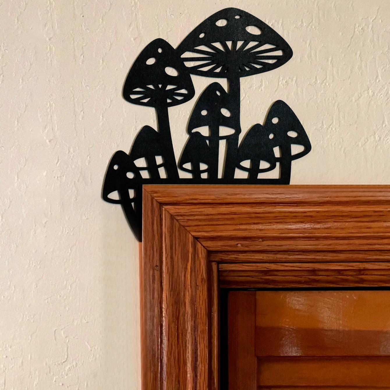 Mushroom Design Hanging Decor, Gothic Style Wooden Hanging Decor, Unique Door Hanging Decor, Door Frame Decor, Home Decor for Country and Bohemian, Hangable, Wall Hanging Ornament