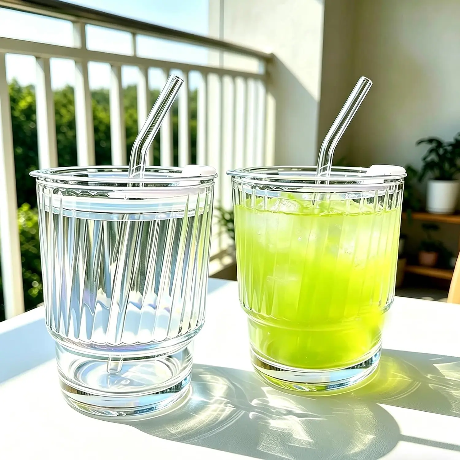 Glass Cups with  and Straws Clear Iced Coffee Cups Cute  13oz Thickened Glass Tumbler Cups Travel Mug with Leak-Proof Sippy  for Morning Green Juice, Matcha (2 Pack)