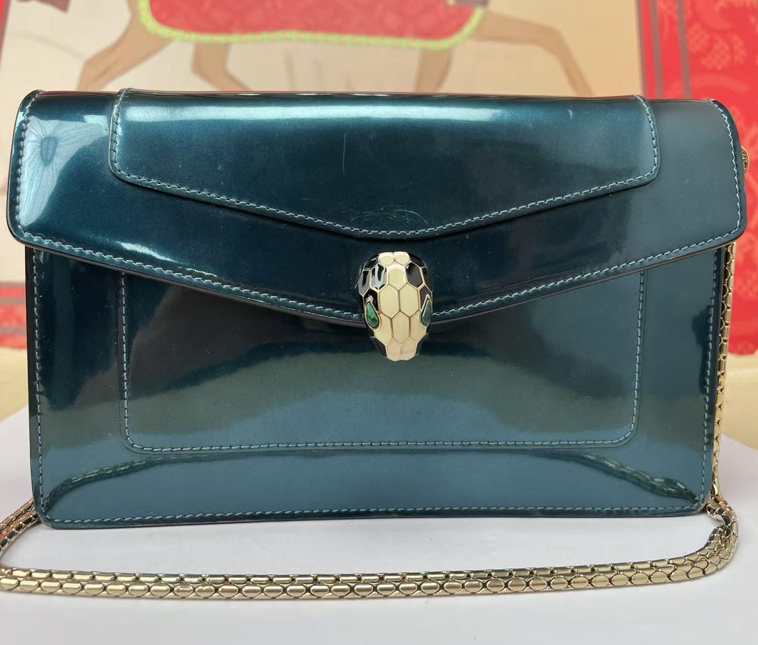 Pre-owned Bvlgari Serpenti Turquoise Snake head Buckle Patent Leather Shoulder & Crossbody Bag