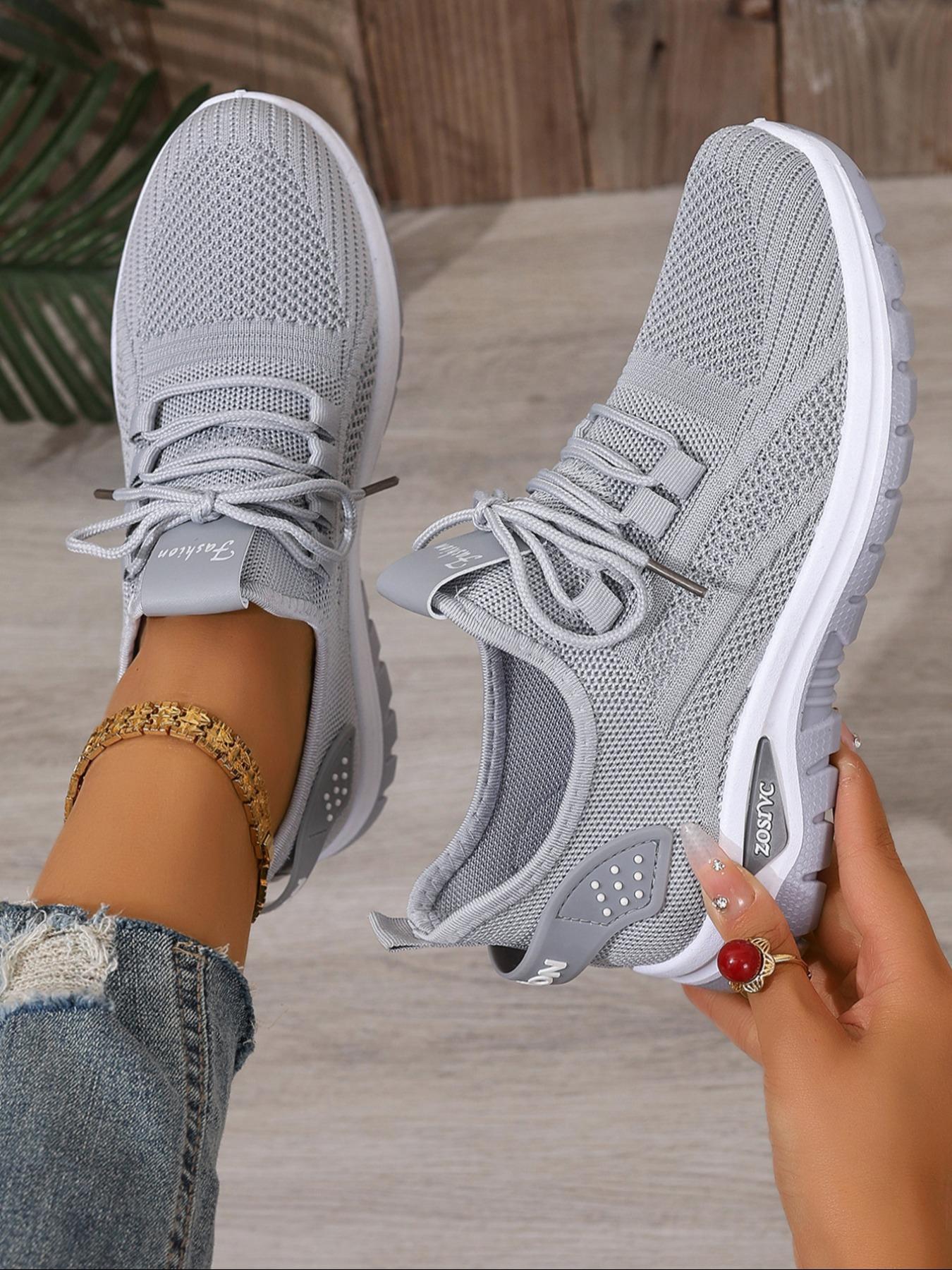 Women's Plus Size Solid Color Casual Lightweight Sneakers, Low Top Sports Shoes for Travel, Outdoor Running, Gym and Walking