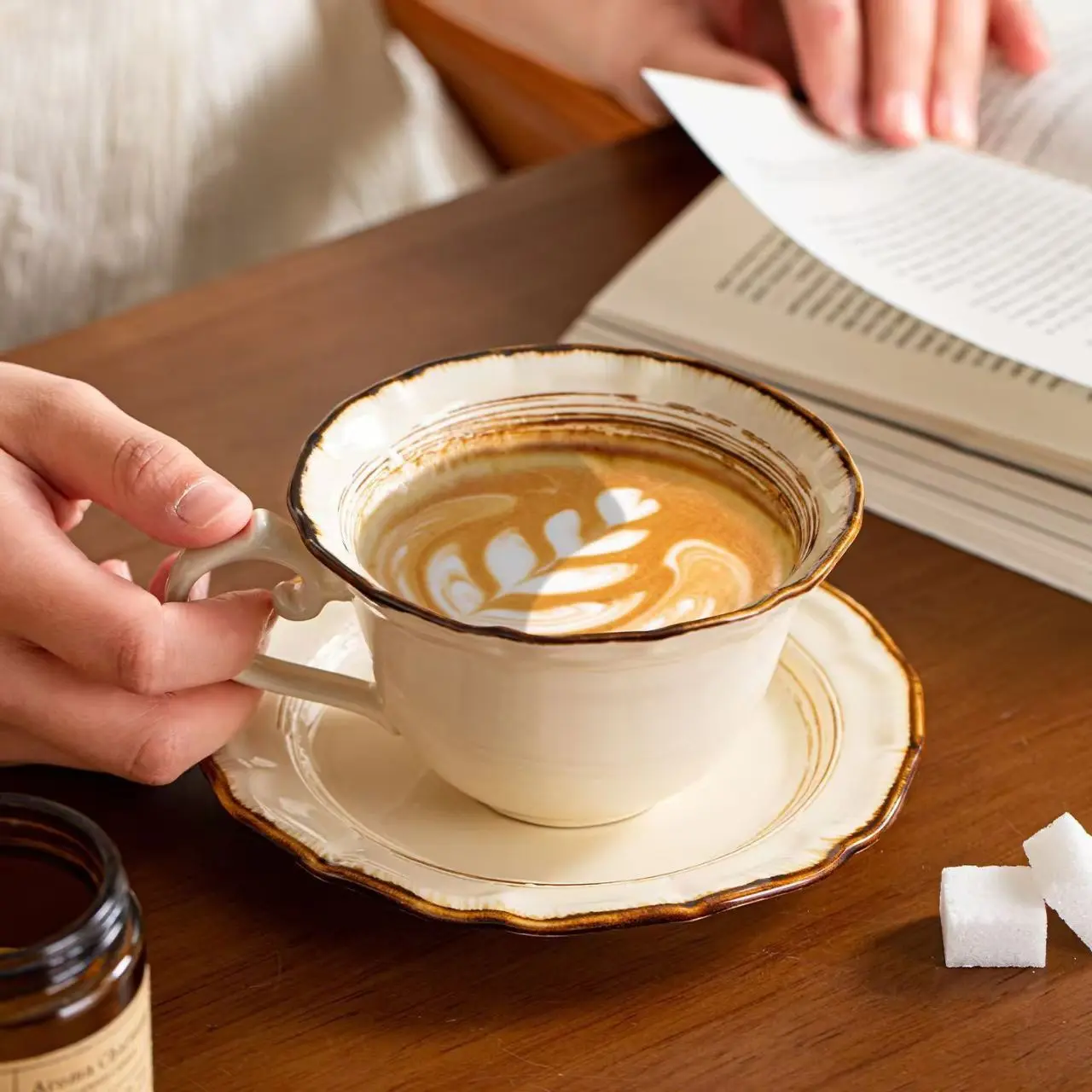 Mug and Plate Set, Non-Bone China Material, Durable Design, Perfect for Daily Use, Elegant Tableware Choice, Coffee Cups Gift