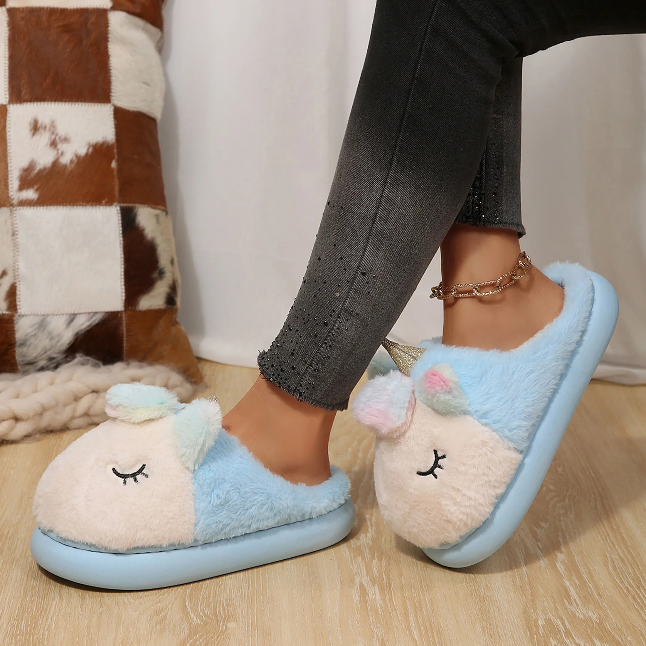 Women's Animal Fuzzy Slippers Cute Unicorn Plush Fleece Warm Indoor Shoes