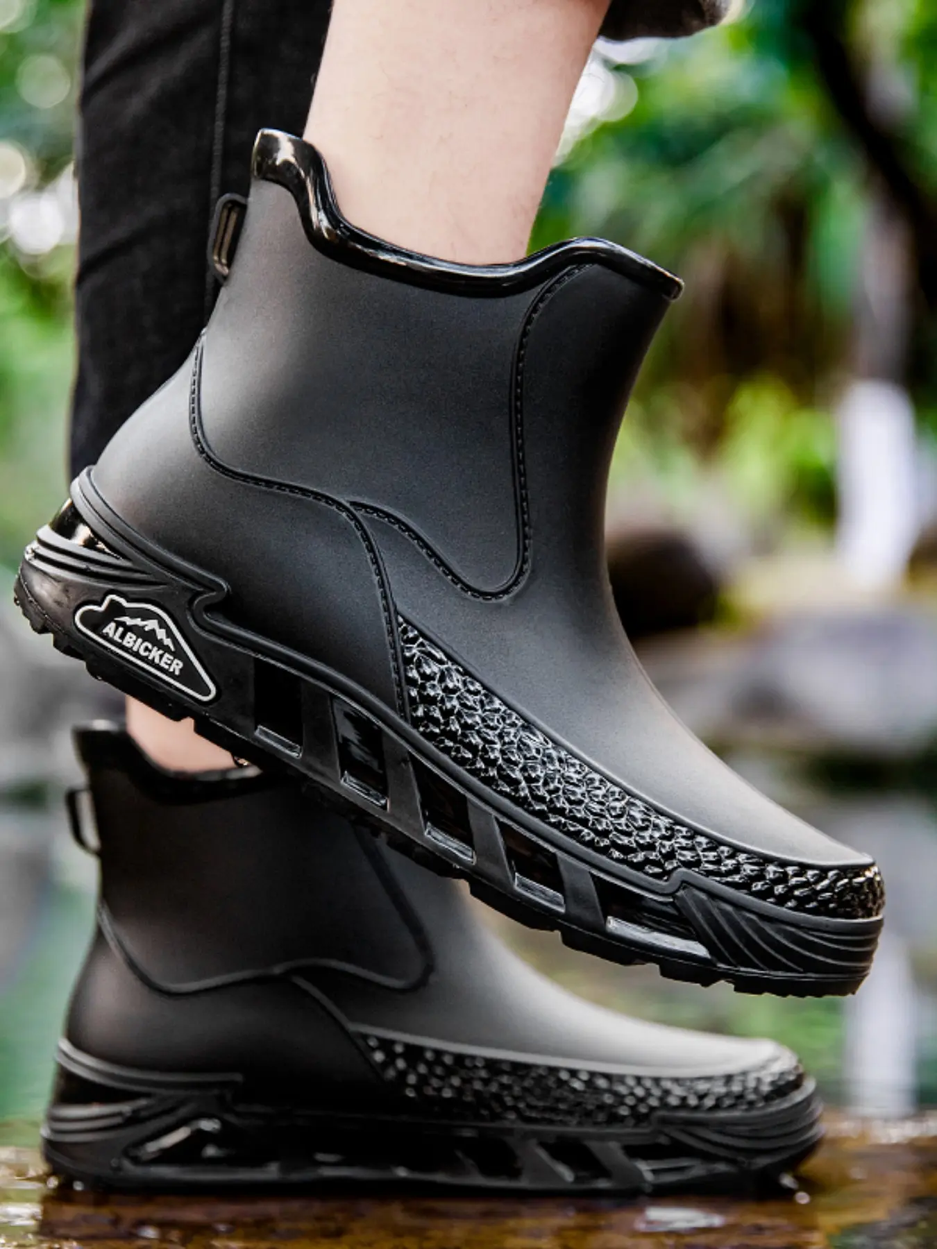 Men's Low Top Fishing Rain Boots, Lightweight Soft Sole Waterproof Non-Slip Rubber Shoes, Durable Wading Shoes for Fishing, Beach, Farming, Outdoor Activities Footwear