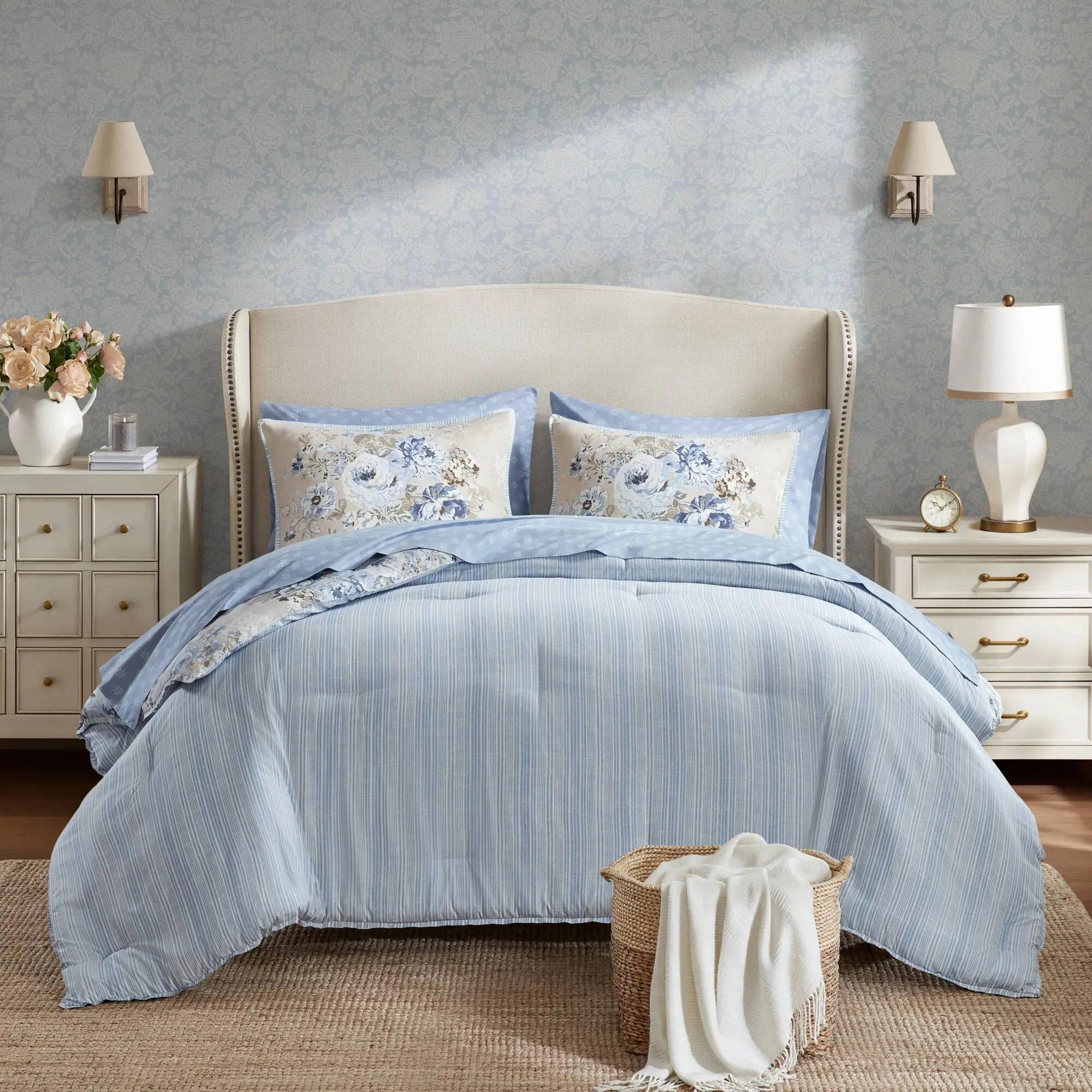 Nokaa 7-Piece Full/Queen Floral Bedding Set, Vin-Inspired Beige/Blue Print, Soft Microfiber, Lightweight, Wrinkle-Resistant, All-Season Bedroom Decor, Guest Room, Dorm Room