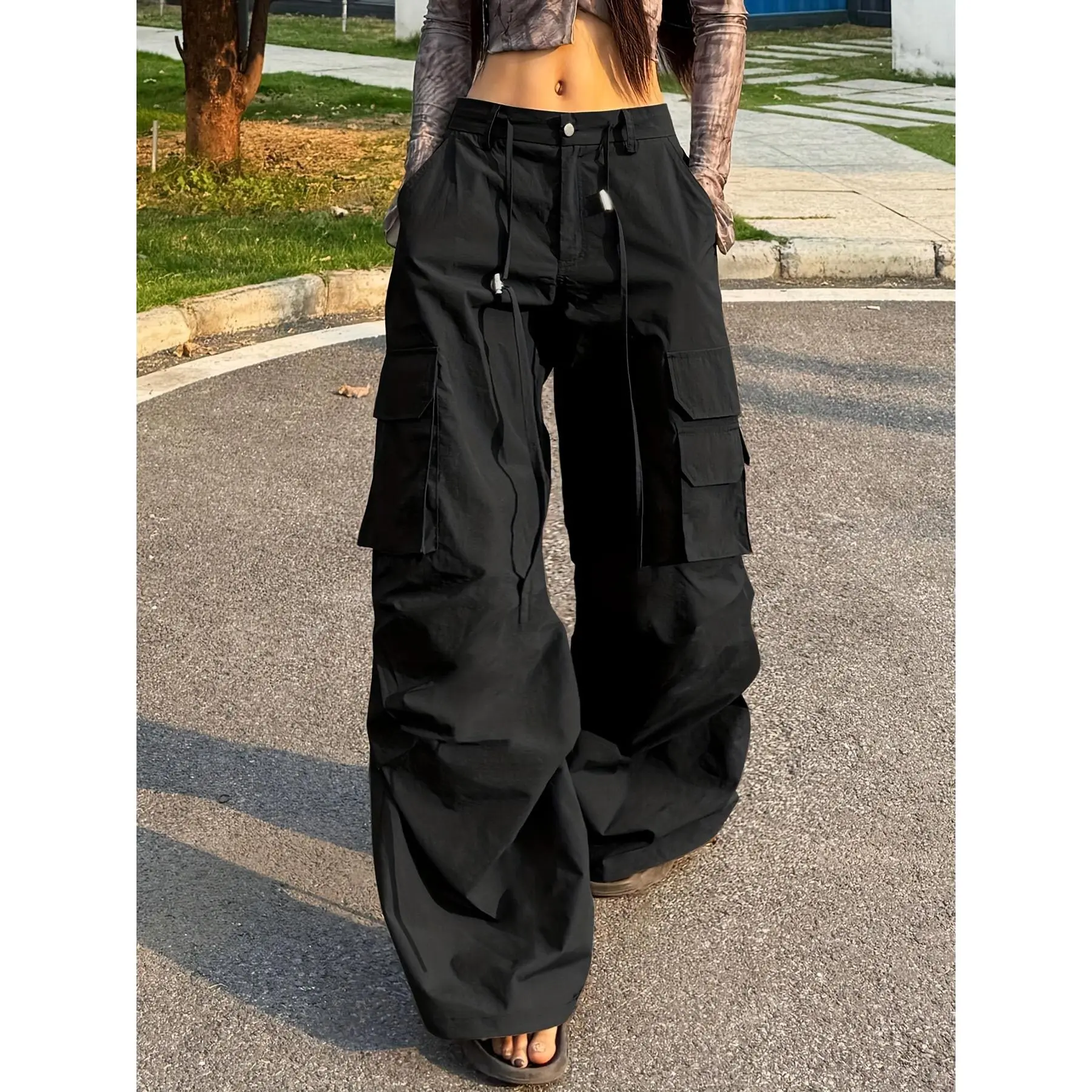 [Y2K Style·High Street Vibe]Heavy-Duty Functional Parachute Pants for Women, New Autumn And Winter Model with Multiple Pockets And Drawstring, Wide-Leg Floor-Length Pants; [Designer Collection·Dark Avant-Garde]"Airy" Three-Dimensional Cut Wide-Leg C