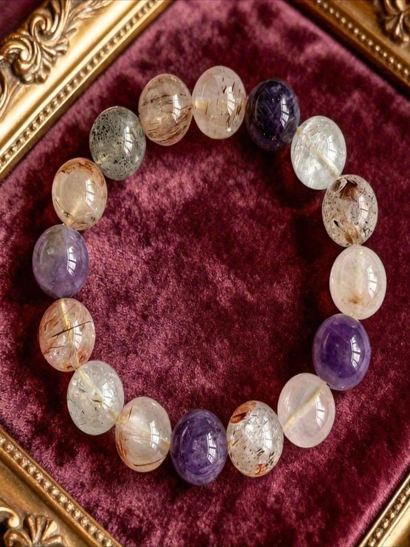Natural 7A Grade Ice Super Seven Round Bead Bracelet, Purple Titanium Aura Crystal Bracelet. A guardian stone of wisdom, inspiration, wealth and success, an ideal gift for yoga, meditation and Christmas.