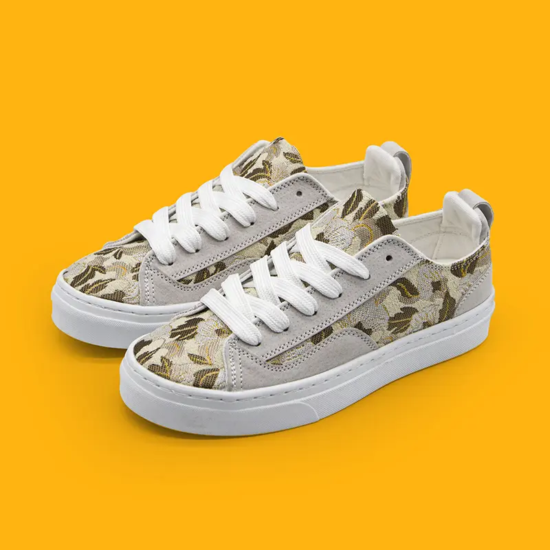 Floral Jacquard Suede Patchwork Low Top Platform Skate Sneakers Unisex White Sole Vintage Casual Canvas Shoes for Men Women Teens