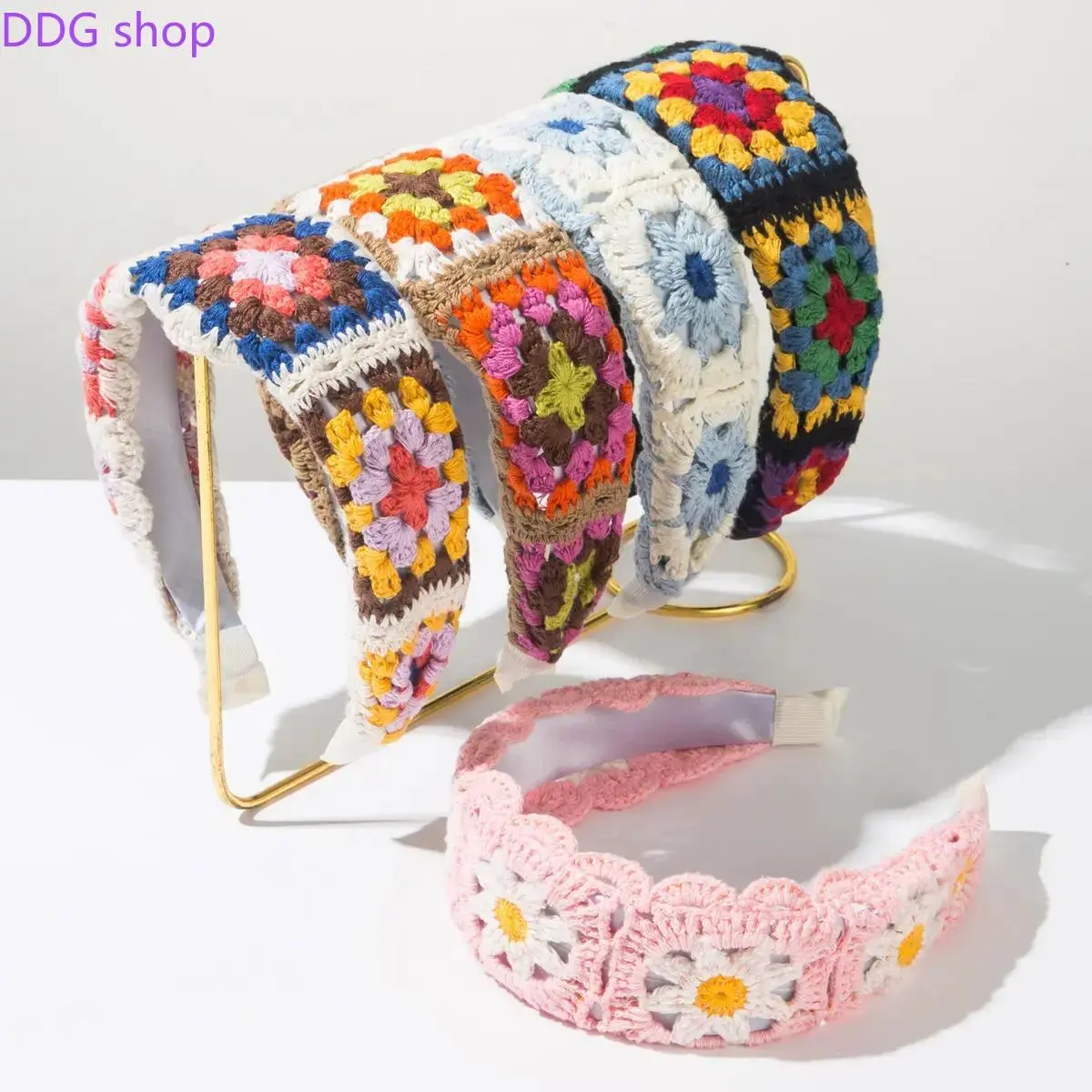 Vintage Hand Crochet Floral Wide Headband, Hollow Out Knitted Grandma Square Hair Hoop, Soft Lined Comfort Hairband for Daily Bang Fixing, Beach Travel & Boho Dress Styling