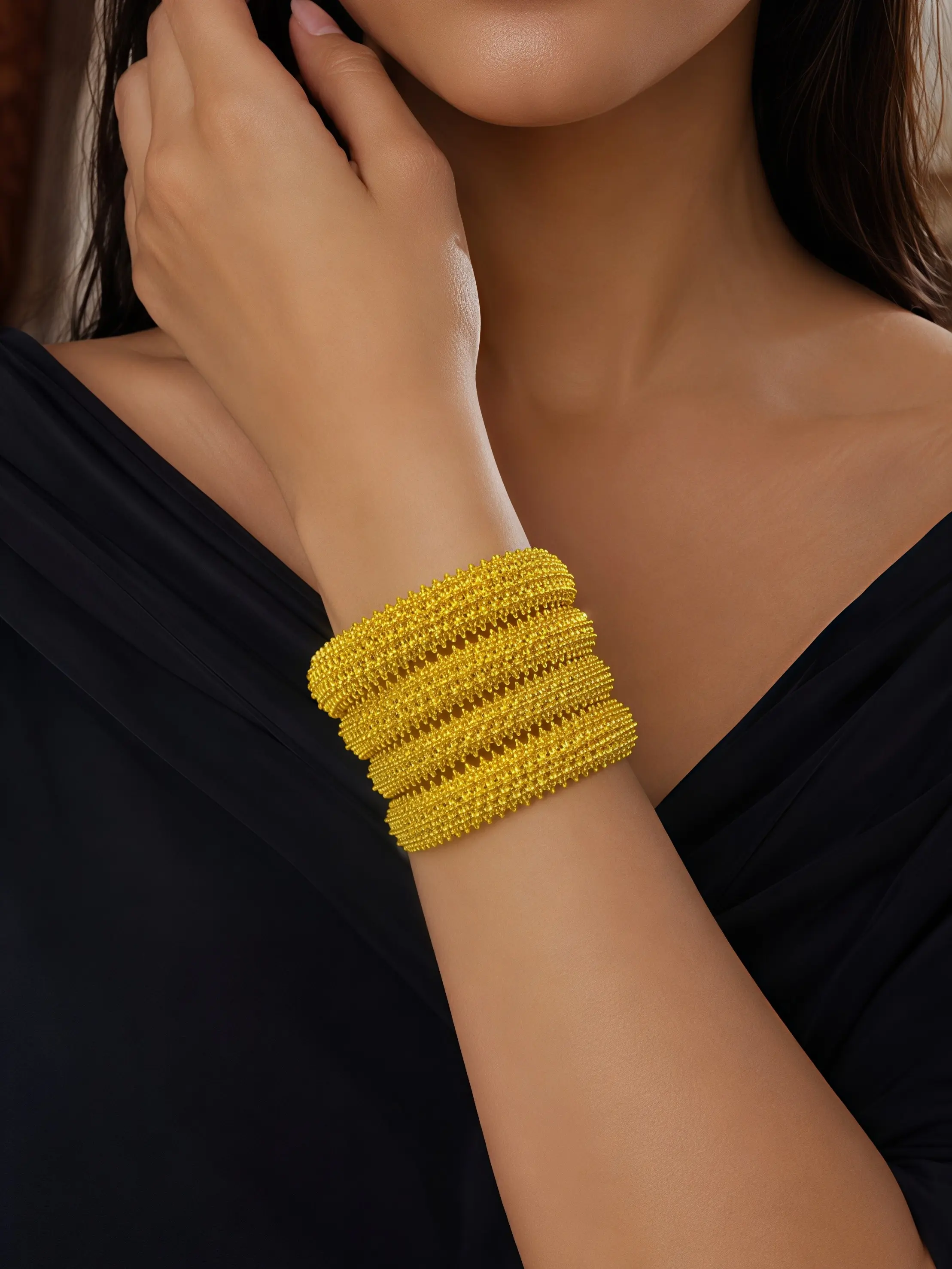 4 Pcs Dubai Women's Bangle Bracelets, Elegant Solid Design, Perfect for Daily Wear, Weddings, Parties, Banquets