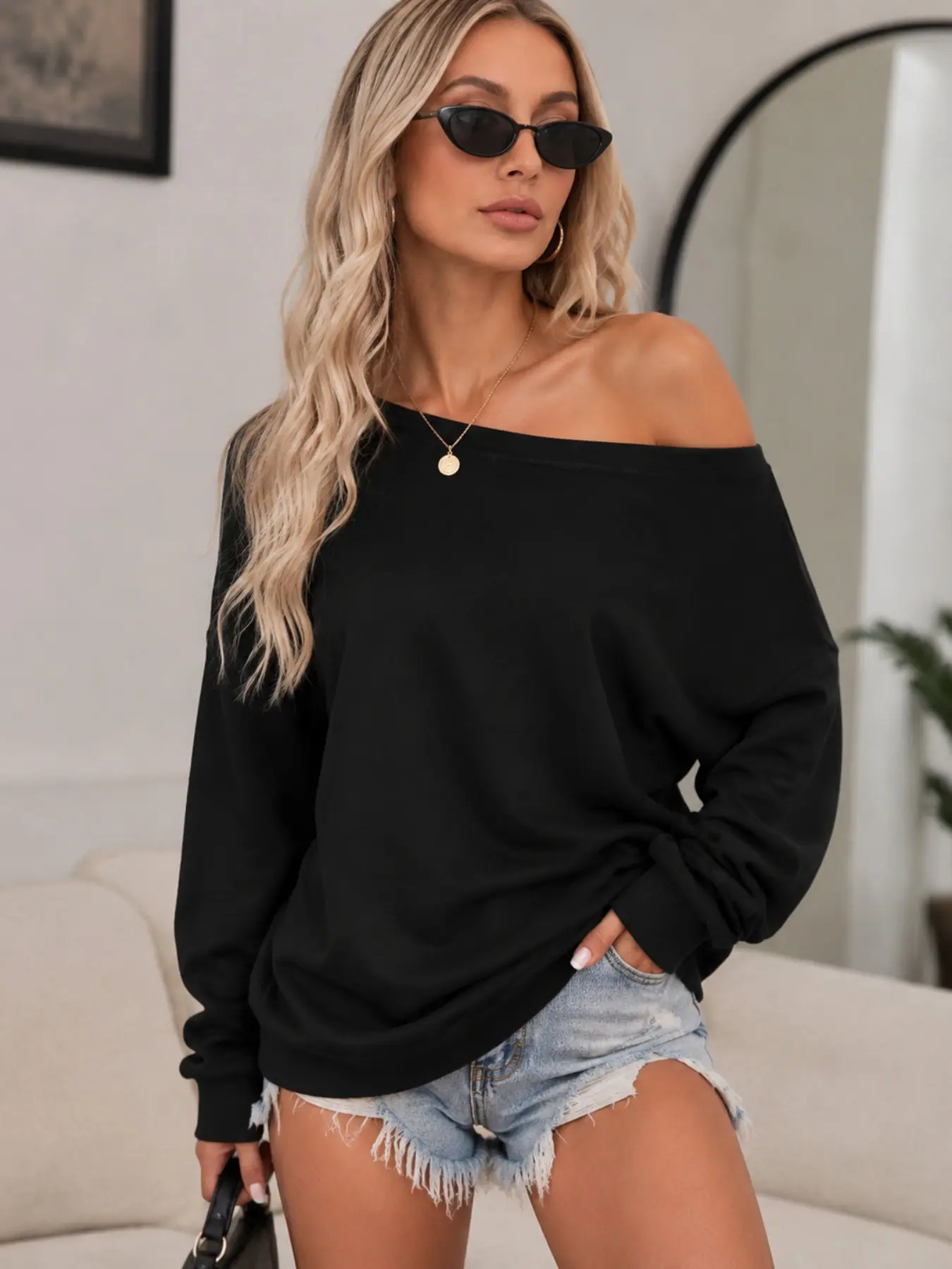 Women's Solid Color Off Shoulder Long Sleeve Sweatshirt, Casual Loose Fit Crew Neck Oversized Basic Pullover Top, Soft Long Sleeve Relaxed Fit Daily Wear Jumper