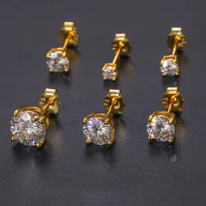 Women's S925 Silver Classic 4-Prong Moissanite Stud Earrings - Minimalist, Versatile Hip-Hop Artificial Gemstone Jewelry