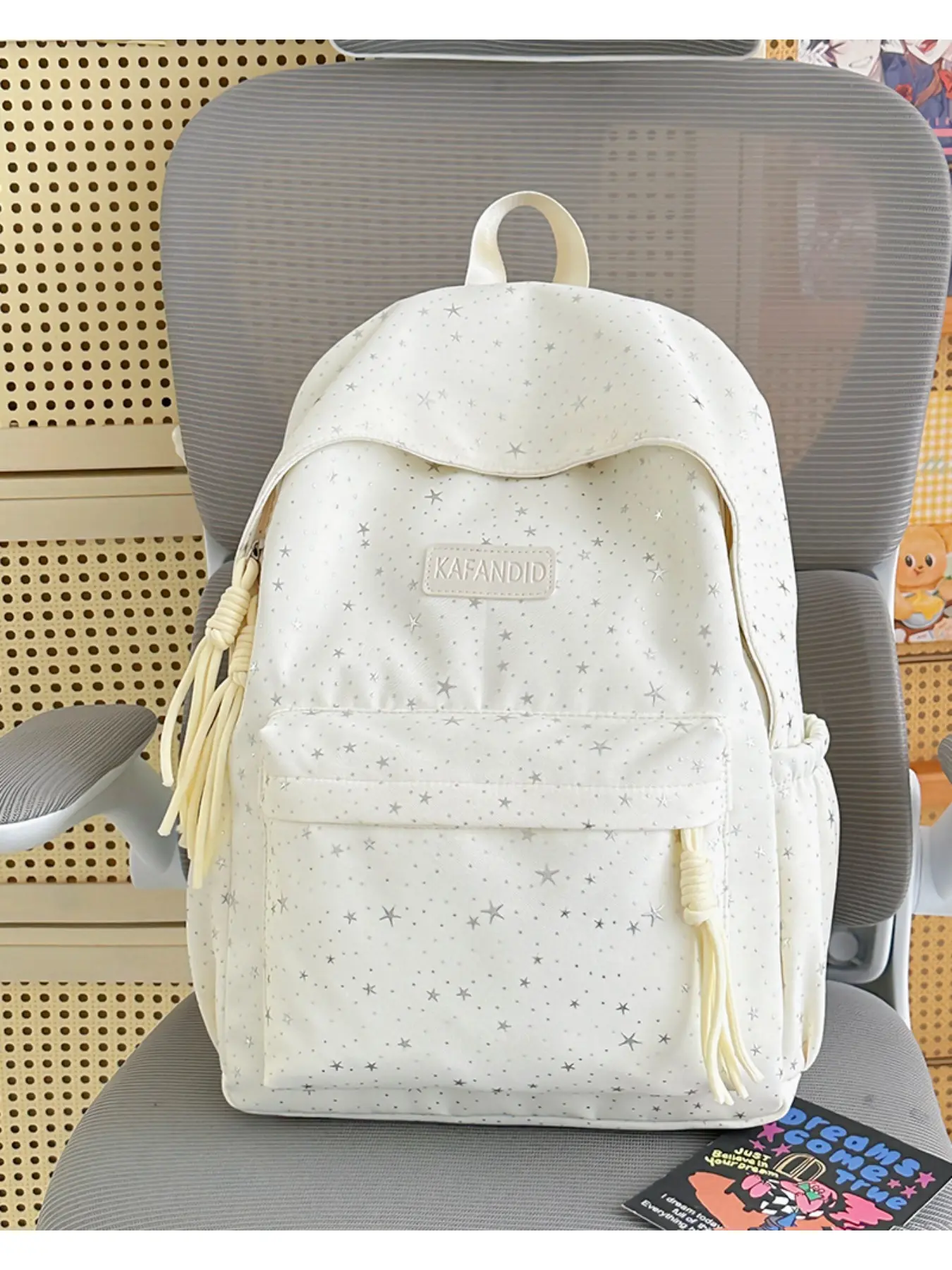 Macaron Pastel Star Backpack，Yellow Green Blue Pink Soft Color，Light Sweet Girls Casual Daypack for Picnic Beach Photography Daily Outfit