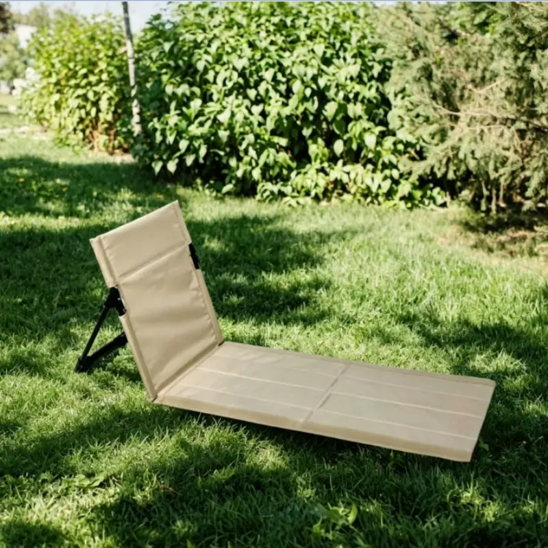 Outdoor Folding Chair with Aluminum Support Rod, Portable Camping Lounge Beach Chair, Extended Foldable Grass Chair, Lightweight and Durable