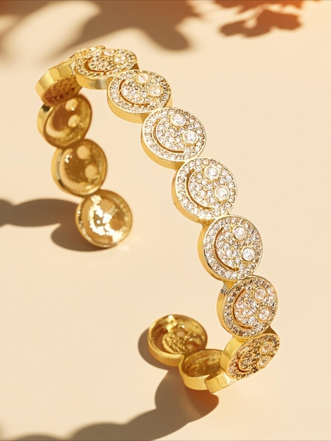 1pcs Cute Smiling Doll Adjustable Opening Bracelet for Women Party Banquet Gift Fashion Luxury Jewelry Elegant Bangle