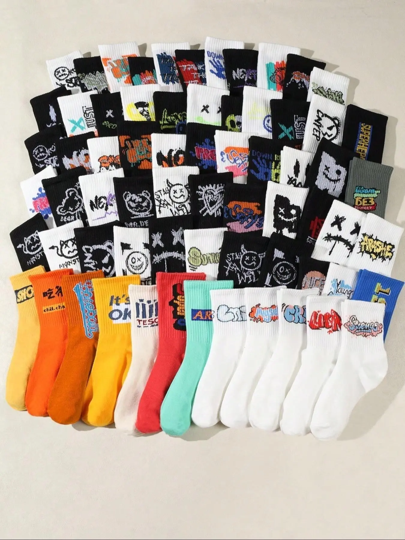 Men's Crew Socks, Abstract Painting Print, Casual Long Socks, Basketball Socks, Soft and Comfortable, All Seasons, Daily Wear, Menswear, Streetwear, Casual Fashion Socks, Wacky Socks