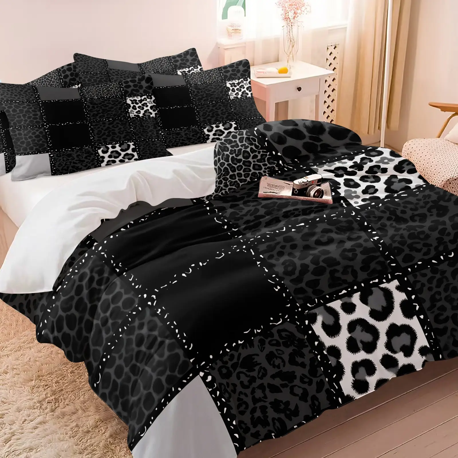 Black Grey Patchwork Leopard Print Duvet Cover Set, 1 Duvet Cover + 1/2 Pillowcases, Modern Animal Patch Graphic Bedding Set, Soft Microfiber All Season, Y2K Aesthetic Bedroom Decoration, Gift for Trendy Style Fans