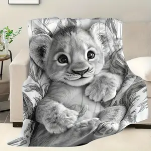1pc Modern Style Lion Pattern Blanket - Black and White Single-Sided Design, Soft and Durable Fabric, Suitable for Bed, Sofa, Travel, and Camping, All-Season Home Decor