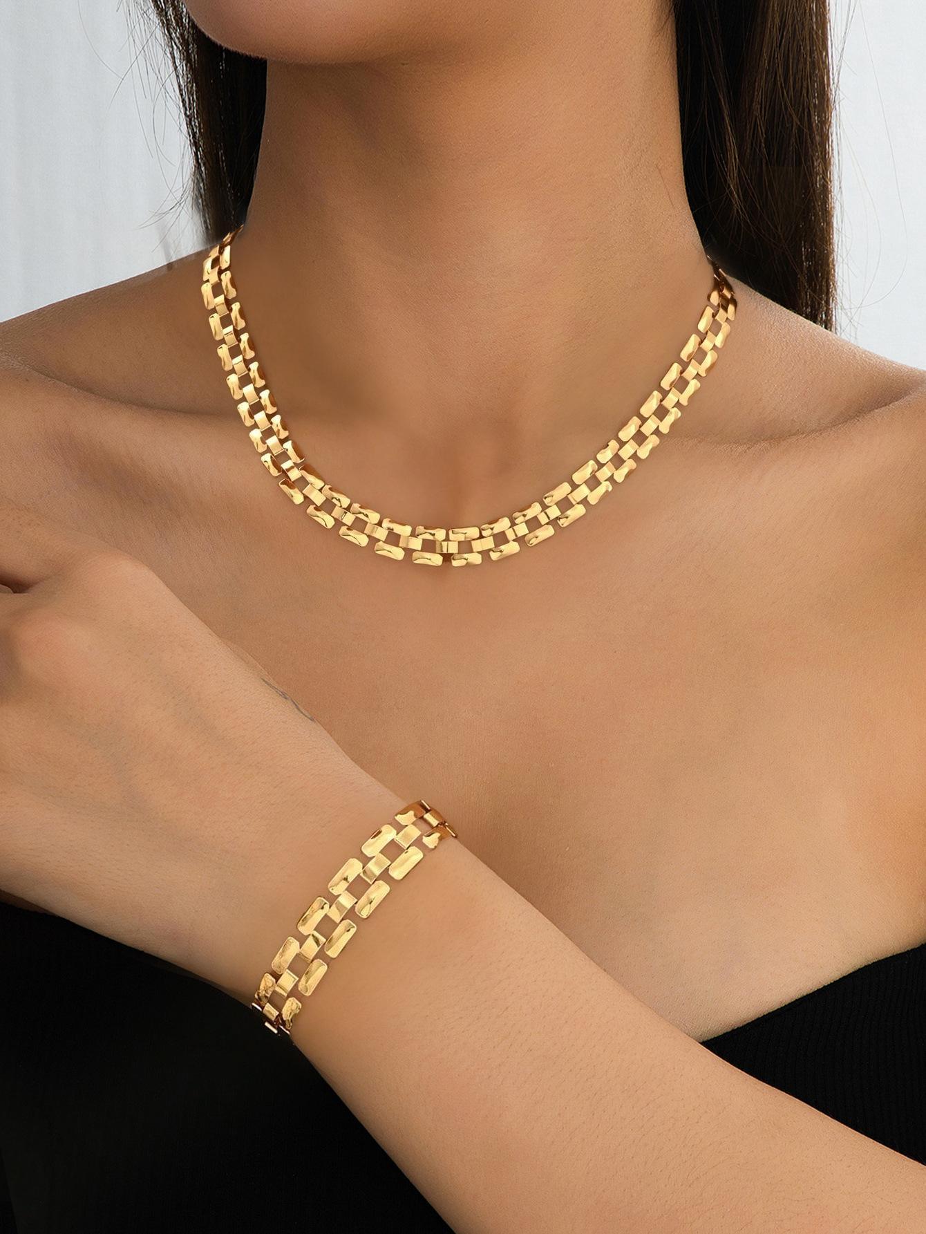 Metal simple personality fashion exquisite strap chain necklace bracelet set women's temperament high-end jewelry