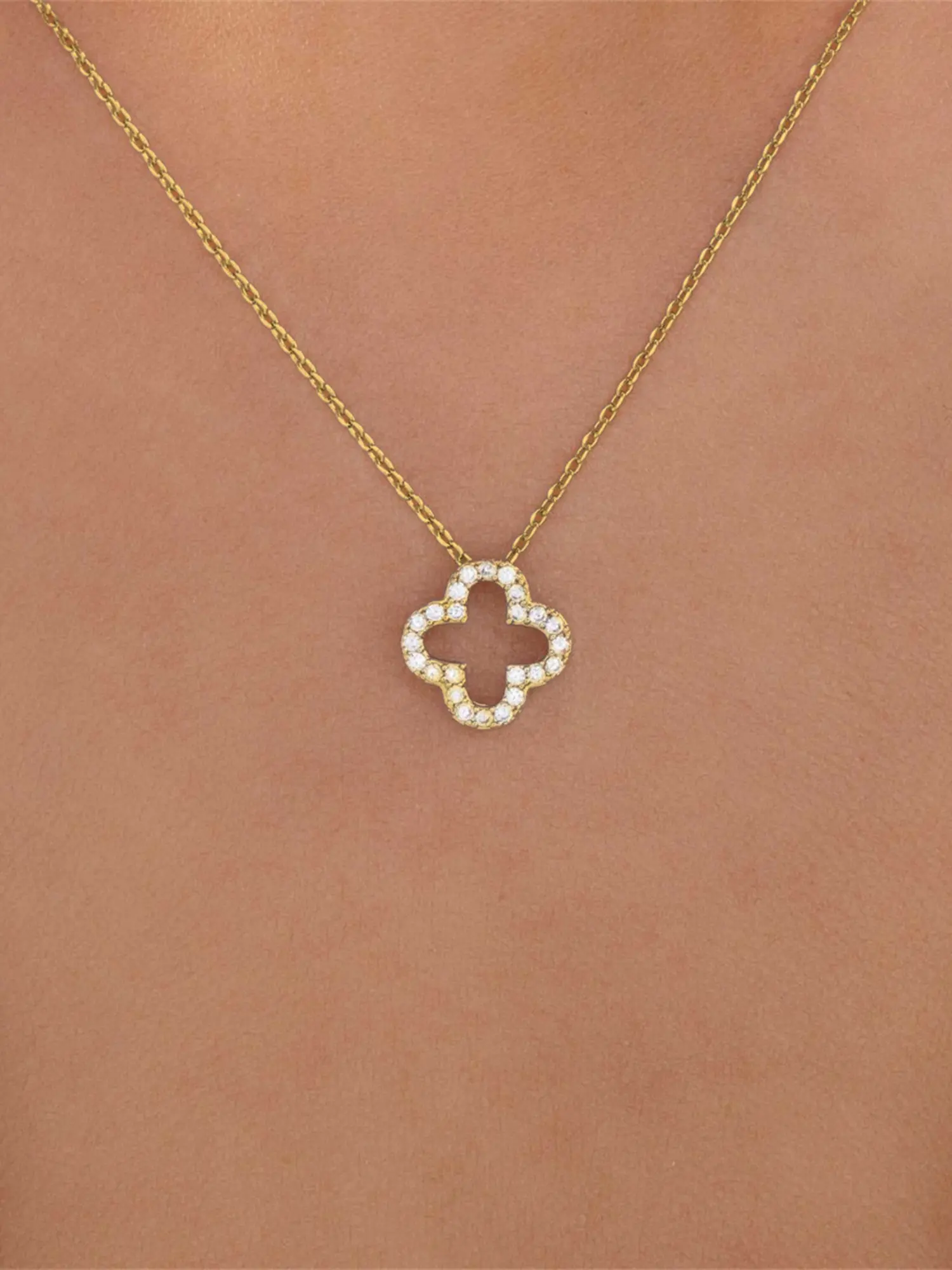 Simple Lucky Four-leaf Clover Necklace For Women Chain Charm Electroplating White-Gold and Gold Color Fashion Jewelry Pendant