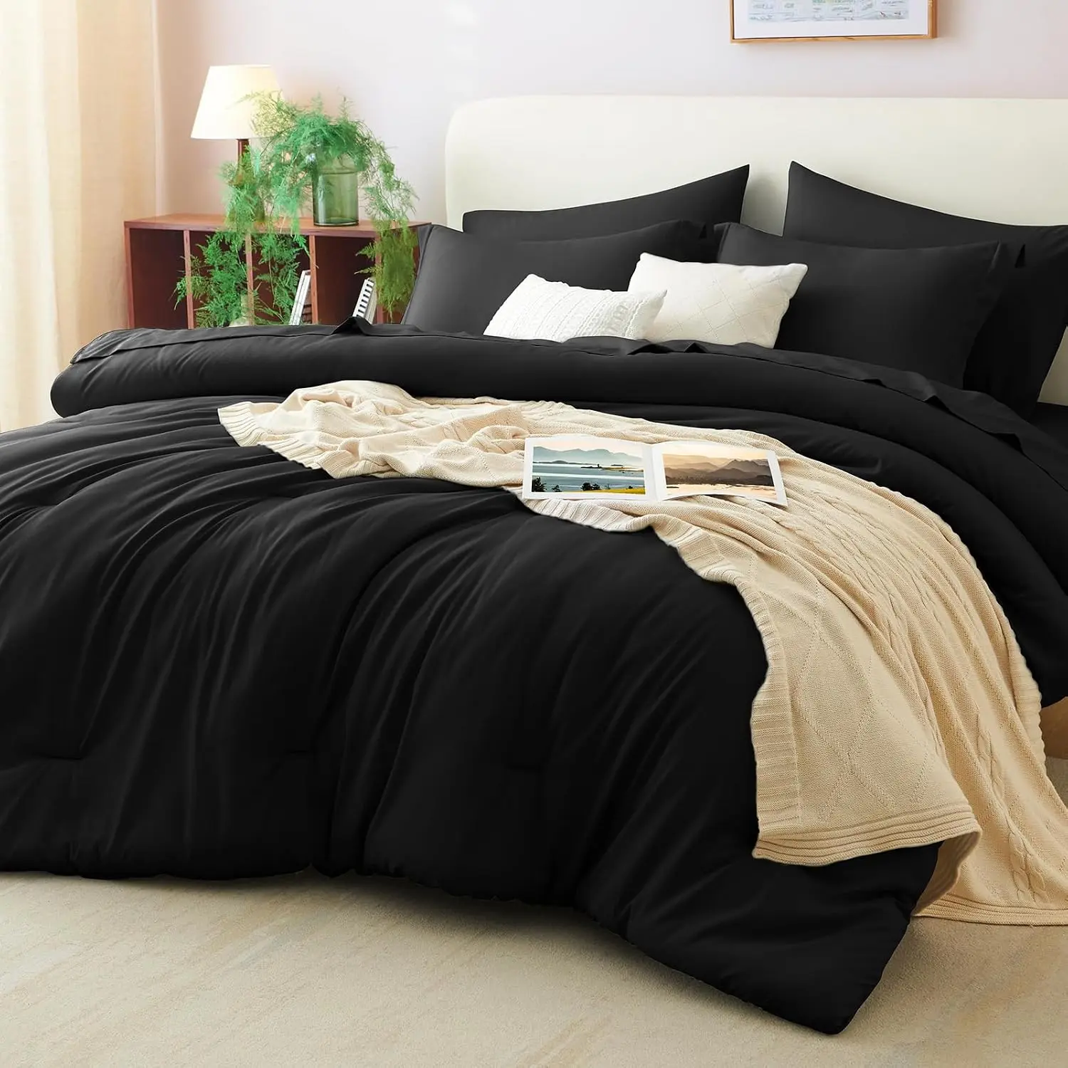 Queen Comforter Set Black, 7 Pieces Bed in a Bag |   OEKO-TEX Certified, All-Season, Bedroom, 240GSM Down Alternative Comforter, Flat & Fitted Sheets, 2 Pillowcases & 2 Shams