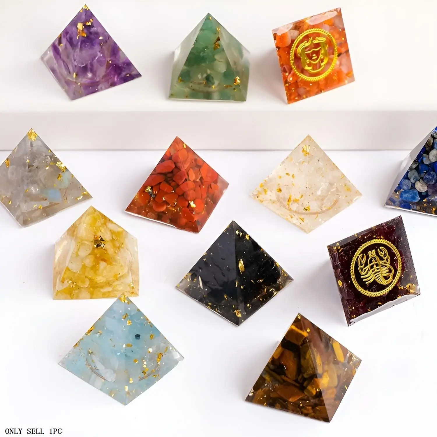 Cute Handmade Pyramid Ornament, Crystal Fragments Craft, Christmas Decoration, Resin Material, Egyptian Style, Home Desktop Decor, Egyptian Theme