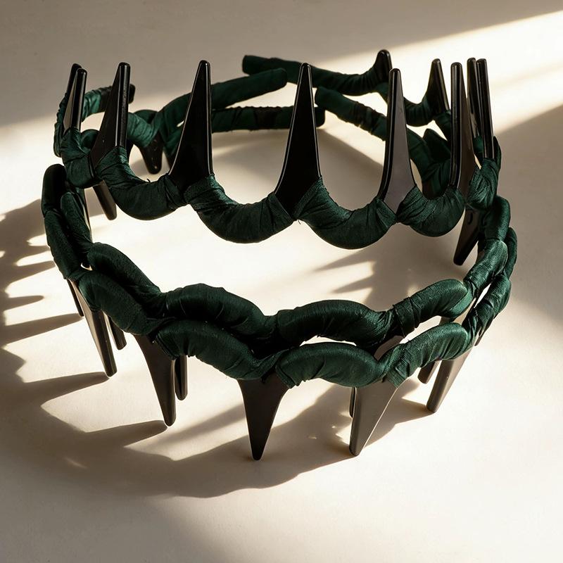 19-Piece Complete Series Makeup Puff & Headband Beauty Set - Includes Finger Cushion Puffs and Beauty Blenders