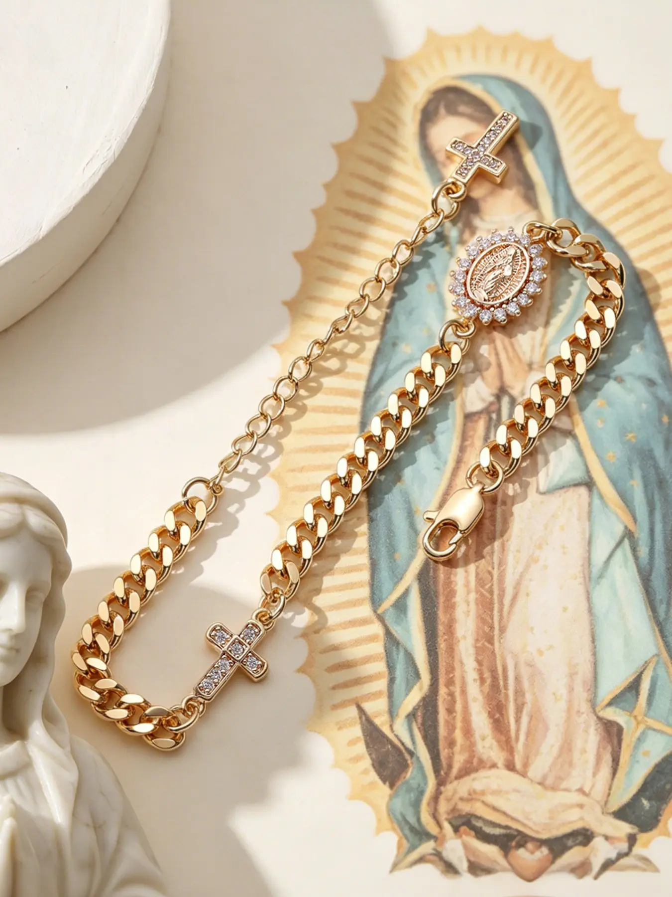 1 Piece Classic Popular Guadalupe Virgin Mary & Double Cross Pendant Bracelet, Sparkling Cubic Zirconia Inlaid Cuban Link Chain Catholic Religious Jewelry, Adjustable Faith Bracelets for Women, Christian Baptism Confirmation Gift