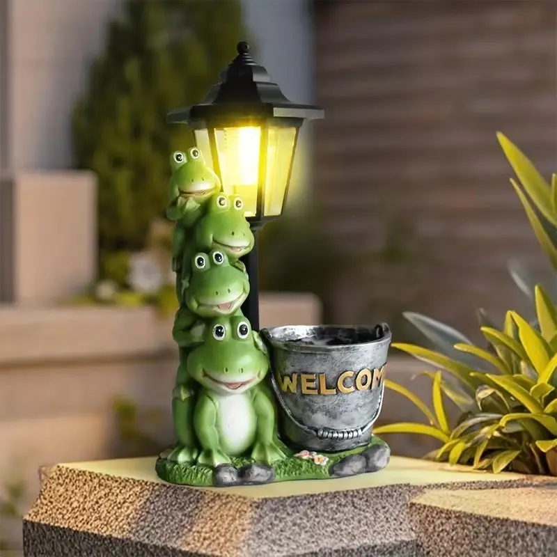 1 Pack Resin Frog Statue with Planter, Solar Powered Sculpture Light, Outdoor Decor Lamp for Garden, Balcony, Villa Walkway, Christmas Ornament, Unique Birthday & Holiday Gift for Friends, Decorative Outdoor Lighting