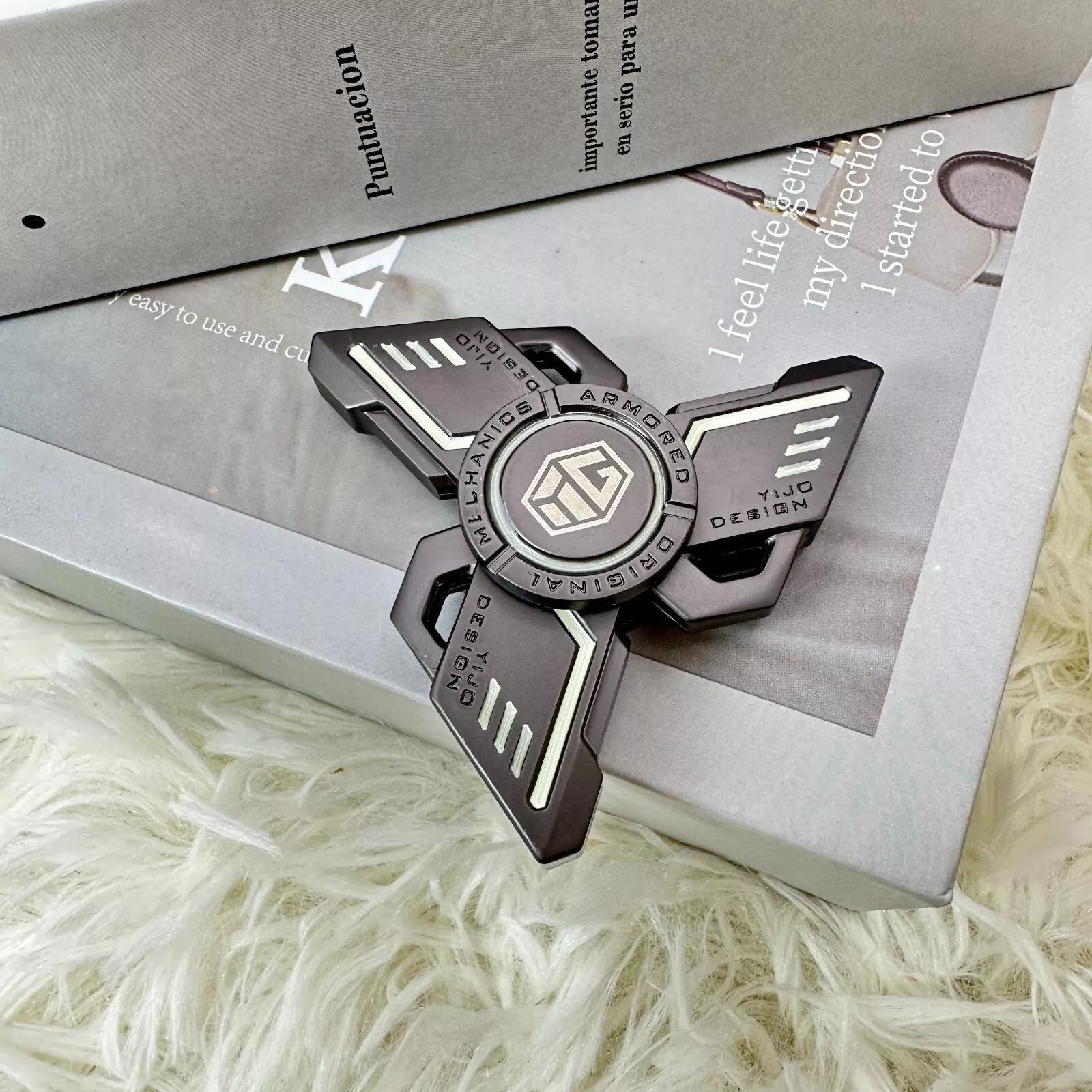 Fidget Spinner with Light, Stress Relief Rotating Toy, Laser Light Activated Luminous Fidget Toy, Metallic Finger Rotating Toys for Adults