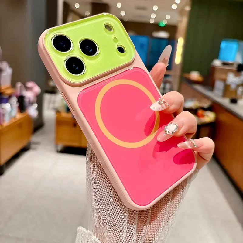 Dopamine contrast magnetic adsorption type. Suitable for iPhone 17, 16, 15, 14 Pro Max magnetic phone case with all-round lens protection compatible with MagSafe wireless charging function, a mobile accessory for couples of both genders