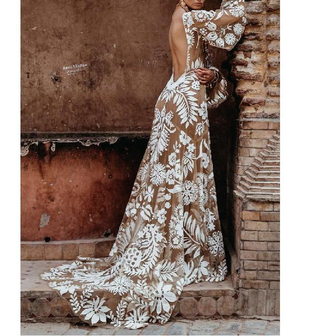 2025 New Lace Corset dress Deep V Mesh Embroidered Sleeve Backless dress New Formal Womenswear