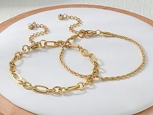 Sanfenly 8Pcs Gold Bracelets For Women, 14K Real Gold Plated Dainty Trendy Stackable Stacking Bracelets Chain Charm Link Paperclip Beaded Bracelet Stainless Steel Stretch Layered Women's Bracelet Sets