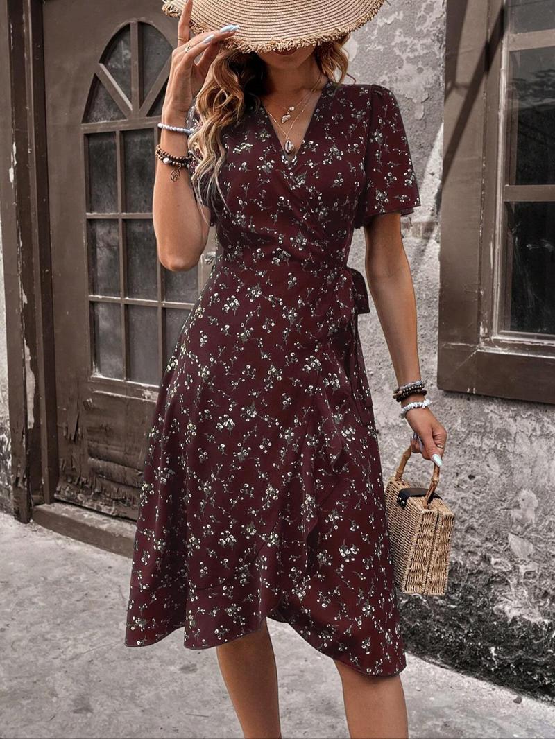 Women's Ditsy Floral Print Tie Side Wrap V Neck A Line Dress, Boho Fashion Butterfly Sleeve Midi Dress for Daily Holiday Vacation Wear, Ladies Dress for Summer