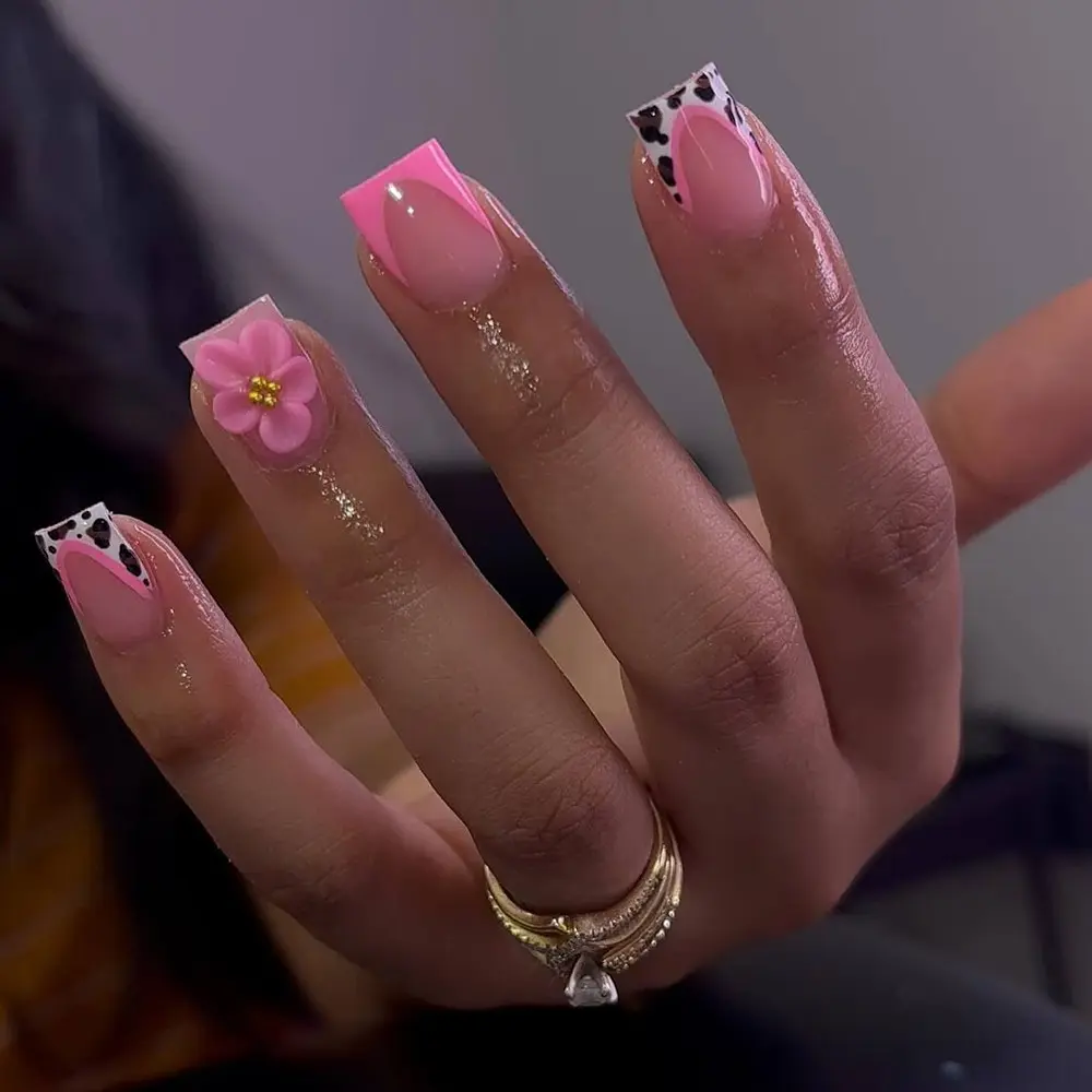 24pcs Short Square Nails, Nude Jelly Base, French Edge, French Tip, Cow Print, 3D Flower Gold Center, Y2K Sweet Cool Party Nail Art, Nail Design