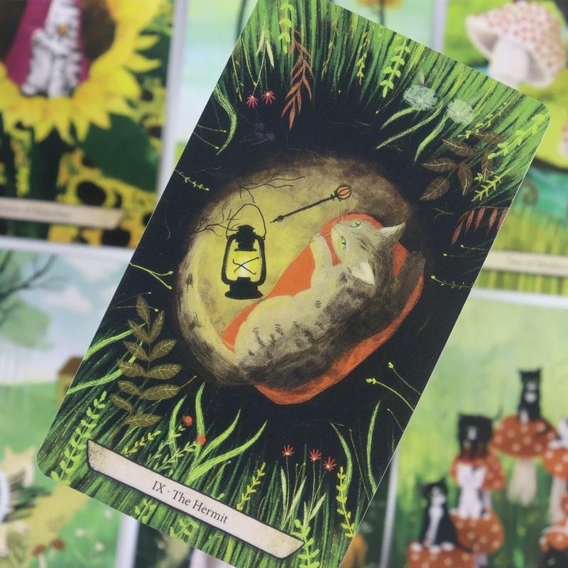 Secret Cat Tarot Cards Set, Portable 78-Card Deck for Fortune-Telling & Spiritual Guidance, Ideal Gift for Ages 14+