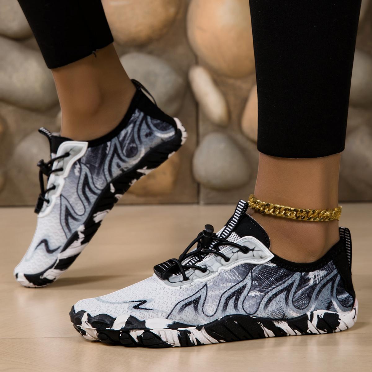 Women's Quick-Dry Water Shoes - Non-slip, Lightweight and Breathable Barefoot Shoes, Fitness Yoga Shoes, Multifunctional Training Shoes Vibrant Pink, Purple Stripes, Black Stripes Design for Swimming, Surfing, Yoga and Summer Outdoor Activities,