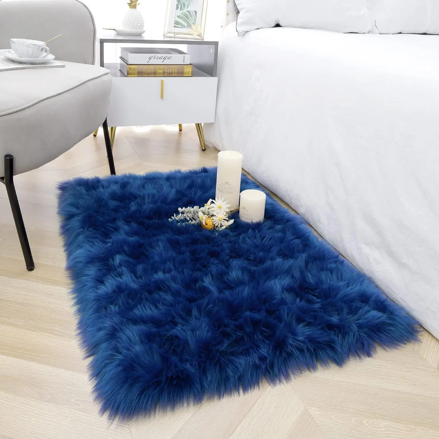 Faux Fur Rug,Luxury Rugs for Bedroom,2 x 3 Feet Washable Area Rugs,Sheepskin Bedroom Rug,Furry Carpet Small Shag Rug,Soft Throw Rugs for Living Room Decor
