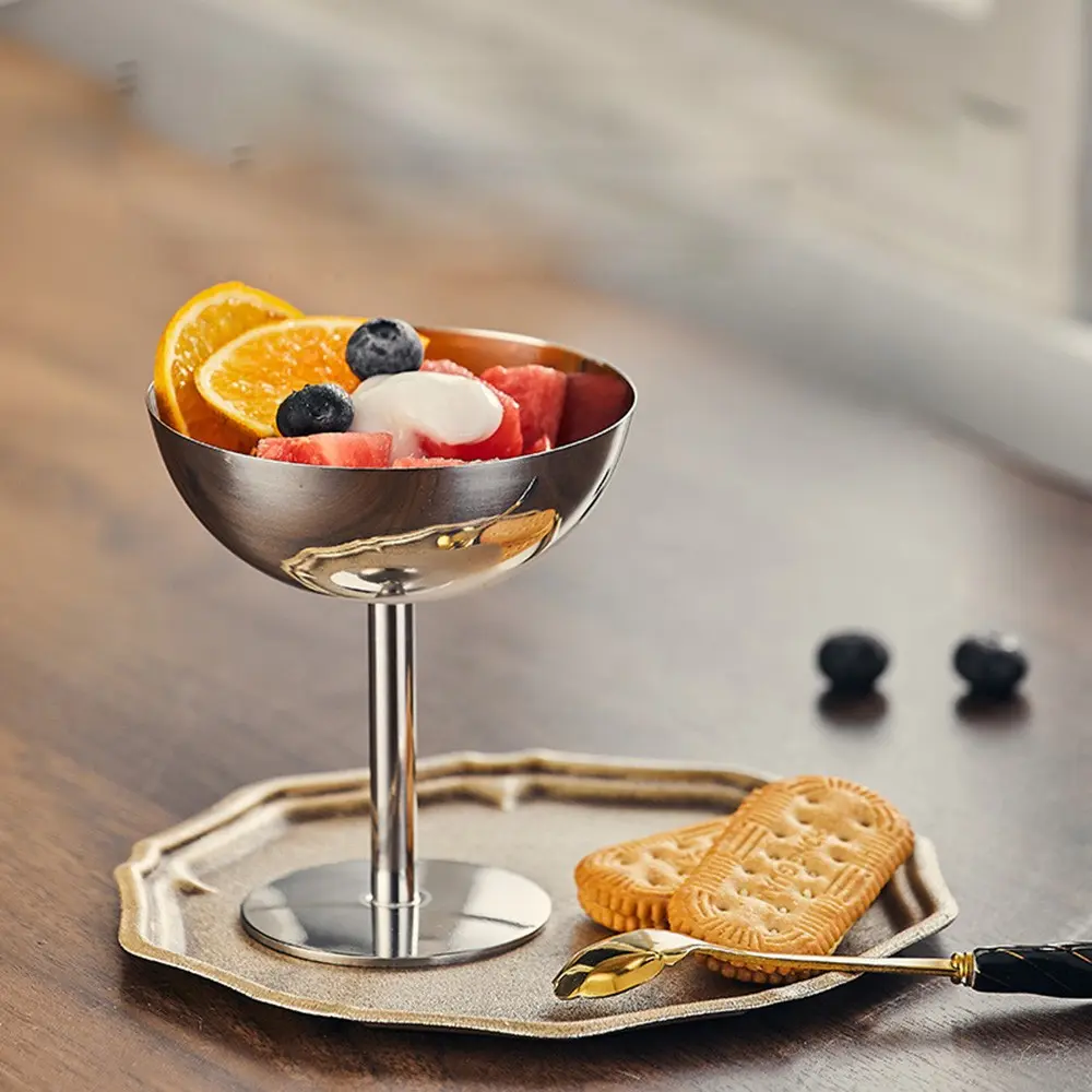 High-End Sweet Treat Glass Cup for Bars and Ktv, Margarita Cocktail Cup, Party Accessories, 1 Piece/2 Pieces, Elegant Design