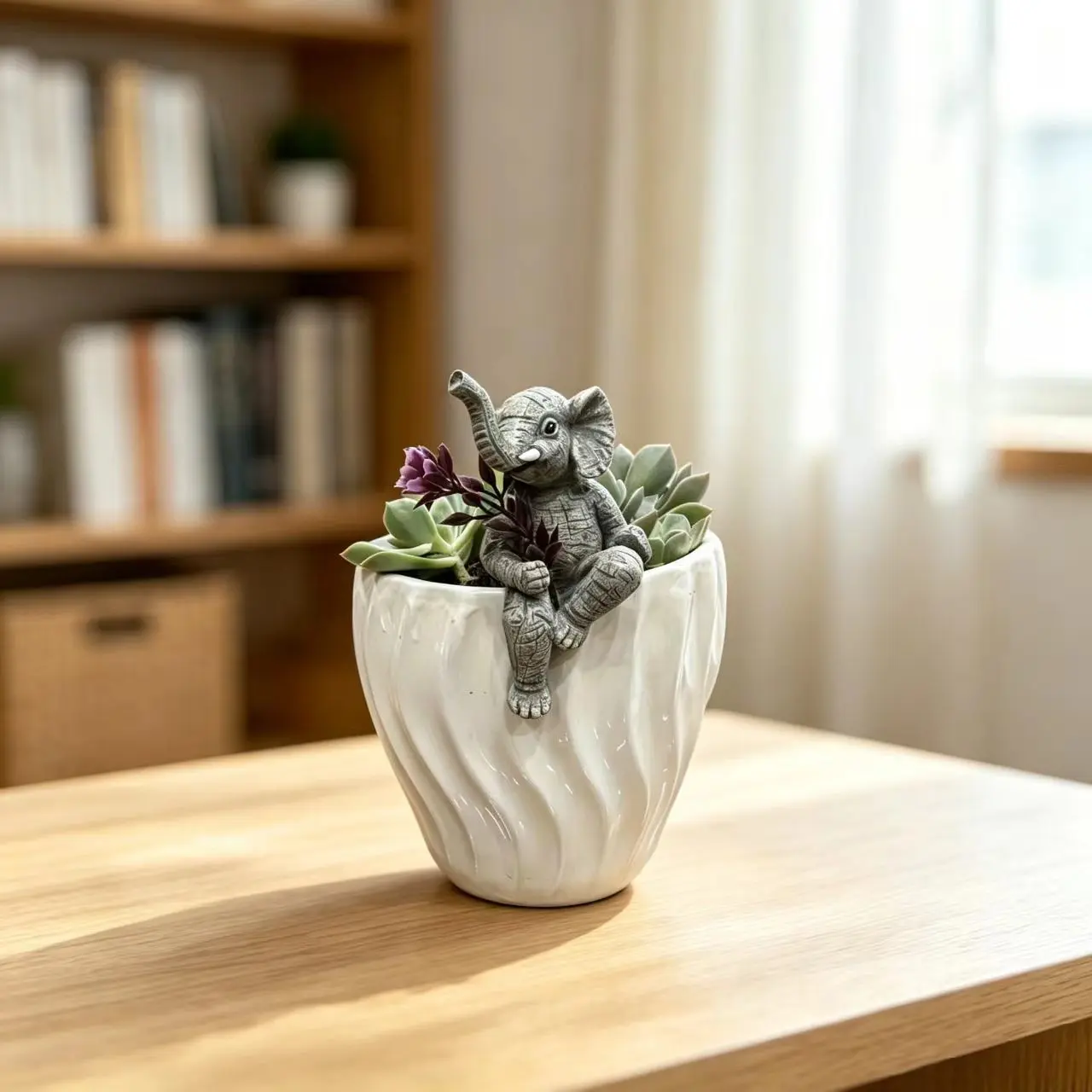 Creative Resin Flower Pot with Three Elephants, Cute Cartoon Elephant Design, Indoor Outdoor Plant Decor, Gift for Elephant Lovers, Outdoor Resin Planter