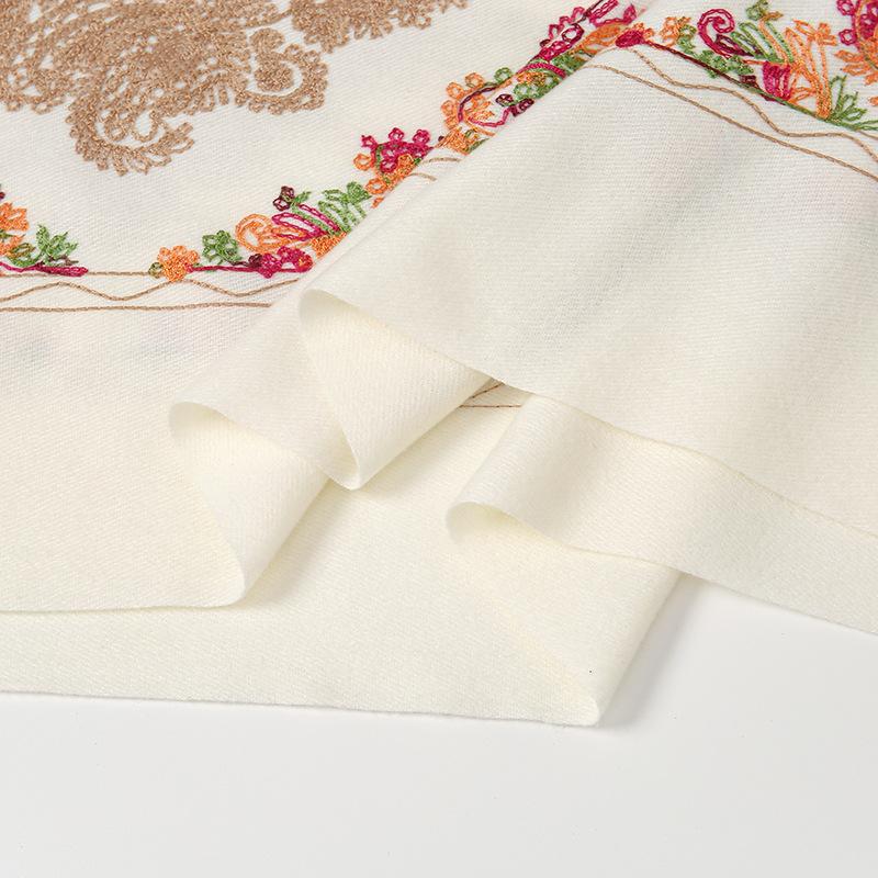 Boho Style Floral & Paisley Embroidery Tassel Decor Shawl, Paisley Print Scarf, Trendy Casual Soft Warm Double Sided Scarf for Fall & Winter, Fashion Accessories for Women & Men