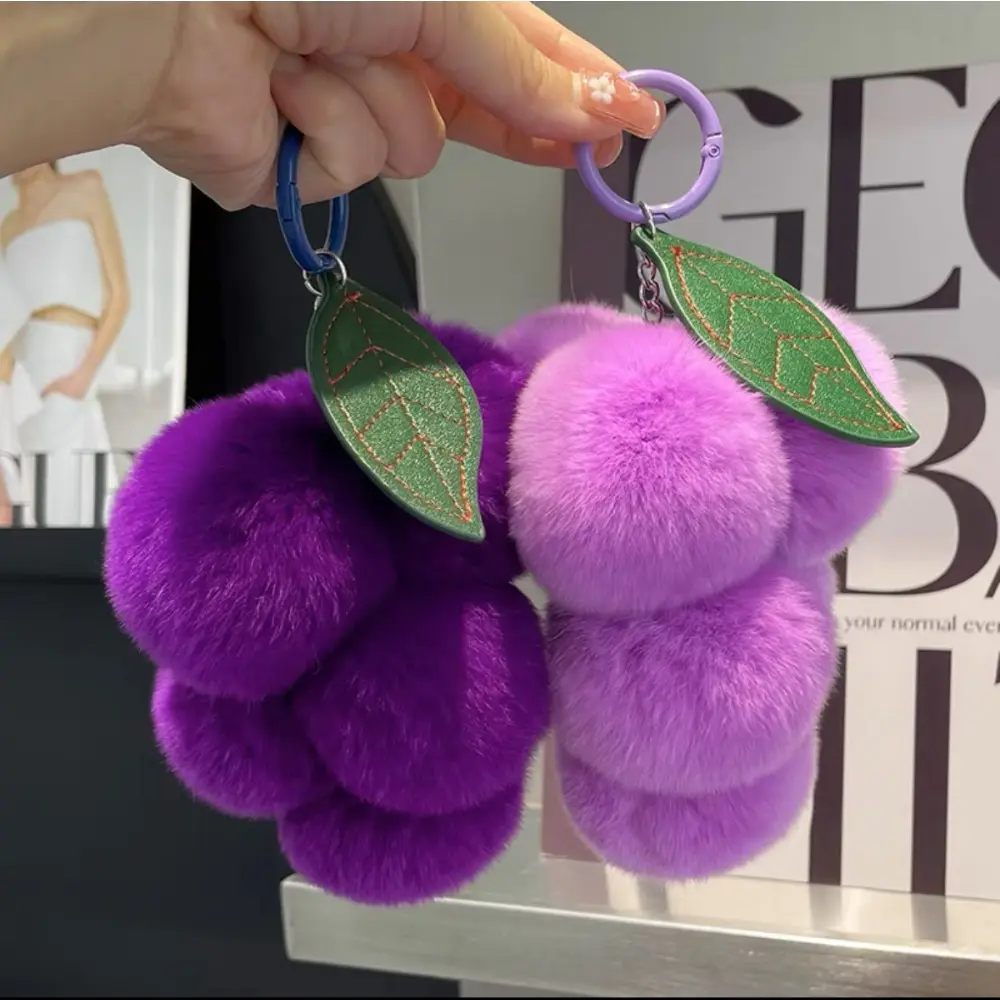 Soft Imitation Rabbit Fur Grape Pompom Key Ring, Multi Shades Purple Plush Grape Bag Hanging Ornament, Lovely Kawaii Fruit Decor for Ladies Purse, Auto Keychain and Daily Gift Present