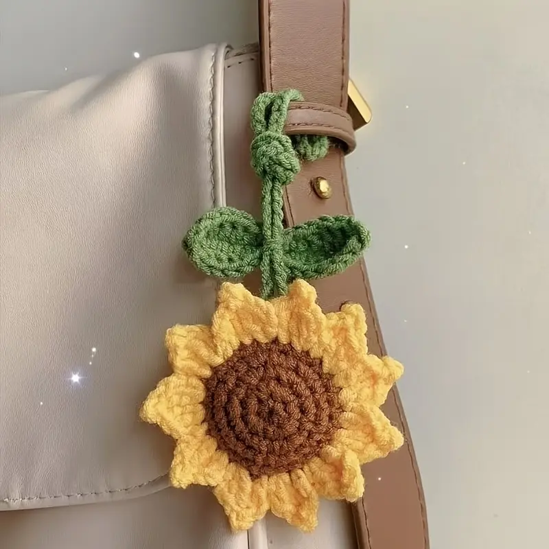 Boho Style Crochet Keychain, Handmade Artisanal Sunflower Charm, Vibrant Yarn Accessory for Bags, Keys, and Car Decor, Unique Gift Idea, Artisanal Handmade Keychains, Beaded Crochet Keychains
