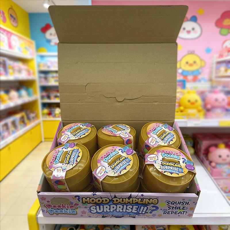 Light-Up Steamed Bun Squishy Toy – Soft Squeeze Stress Relief Toy with Air Release, Funny Prank Gadget