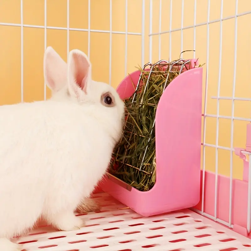 Small Pet Hay Feeder with Lightweight Spring Design and Bite-resistant Metal Edges, Space-saving Rabbit Hay Rack, Convenient Small Animal Feeding Device with Rotating