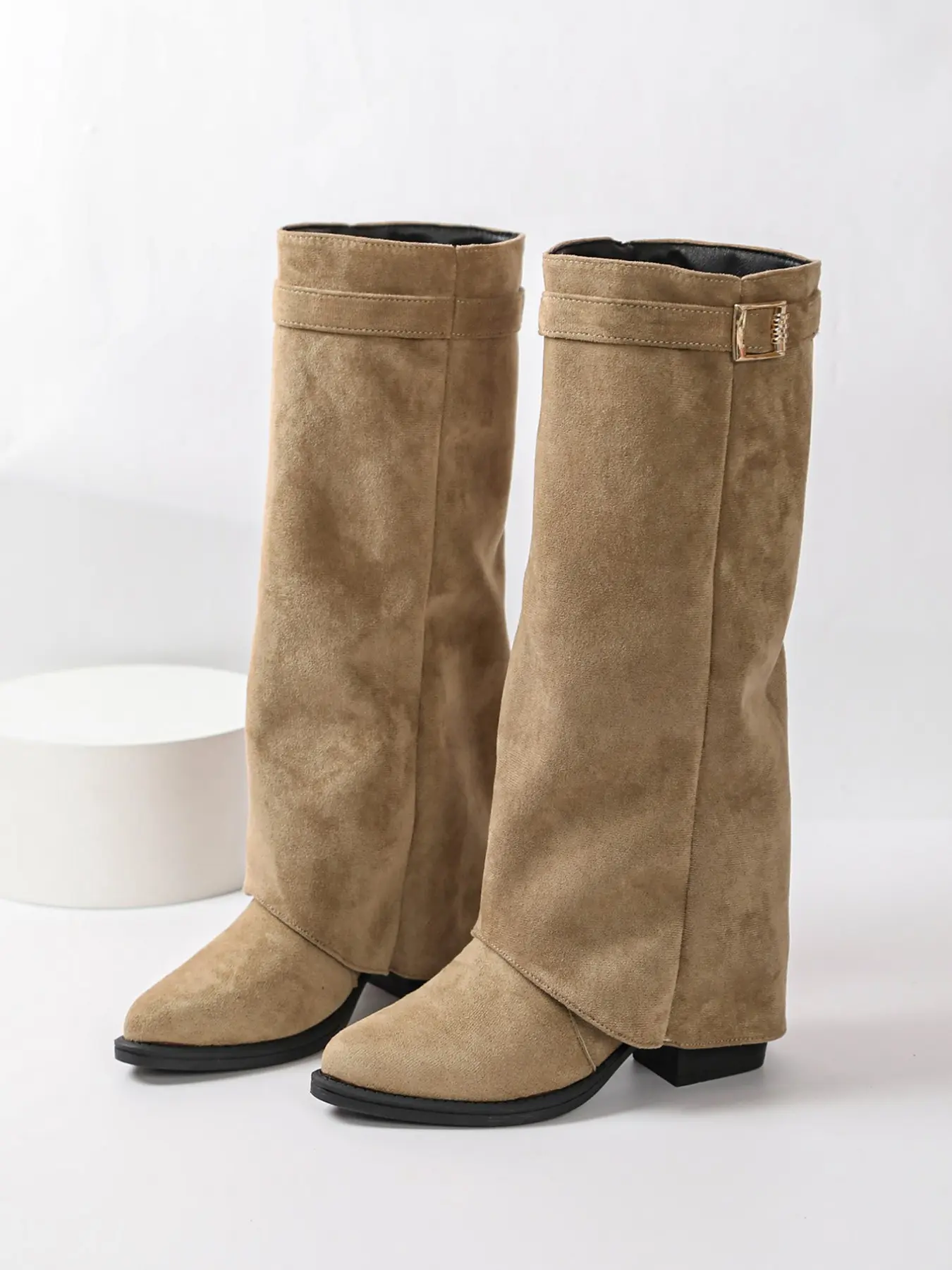 2026 New Retro Ankle Boots, Soft Material Comfortable Walking, Loose Cuff Flattering Leg Shapes, Perfect for Music Festivals, Commuting, Travel