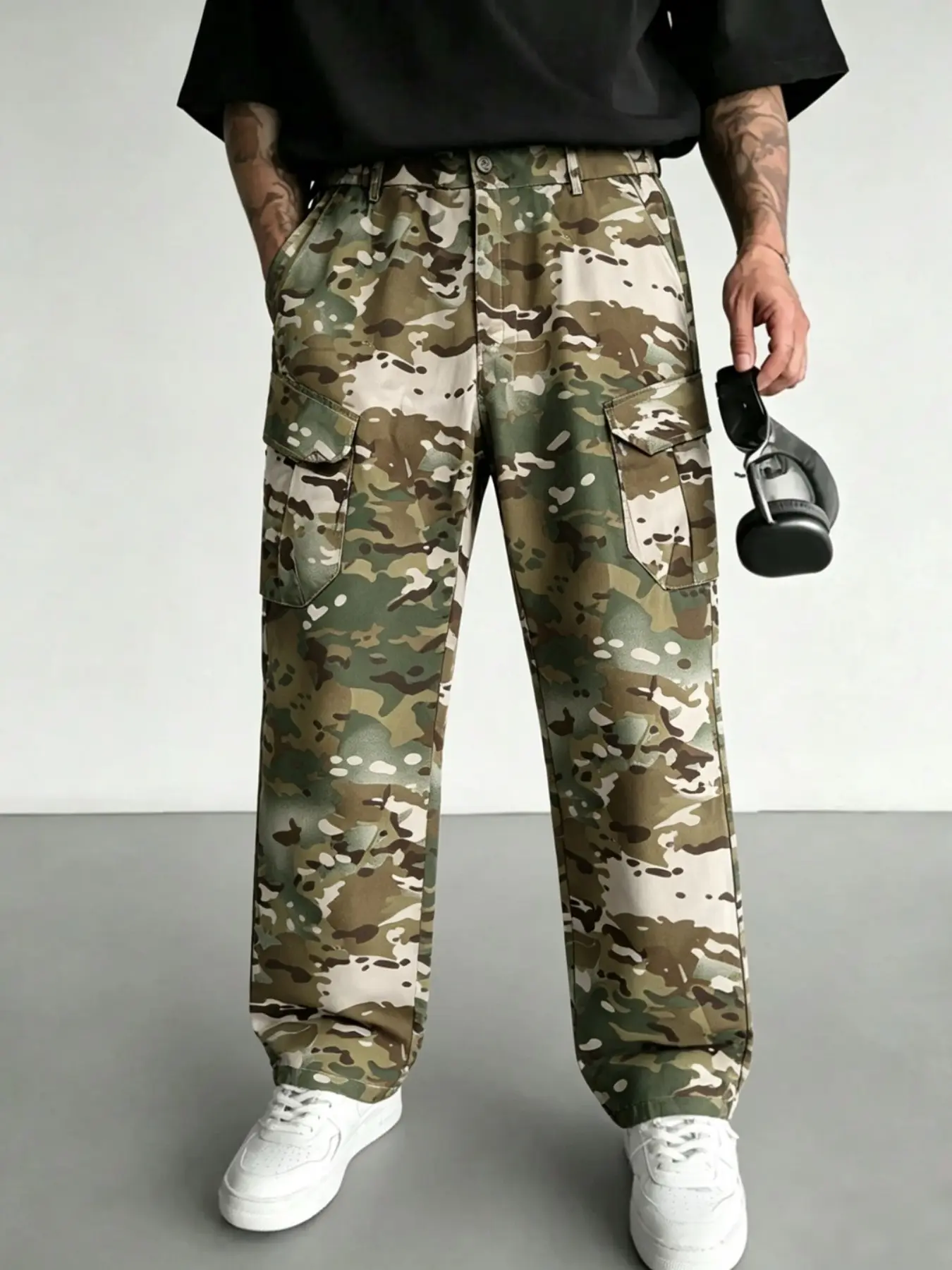 Men's Camo Work Pants, Multi-Pocket Design, Zipper and Button Closure, Casual Loose-Fit, Ideal for Daily Commute, Father's Day Gift