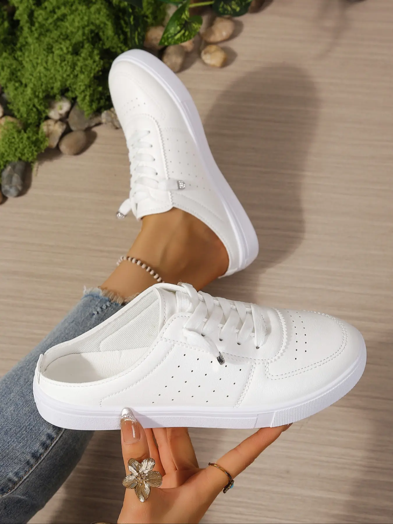 Women's Brogue Perforated Backless Mule Sneakers, Elastic Lace Breathable Flat Casual Shoes, Lightweight Slip-On Outdoor Walking Summer Footwear, Pu Leather Mules
