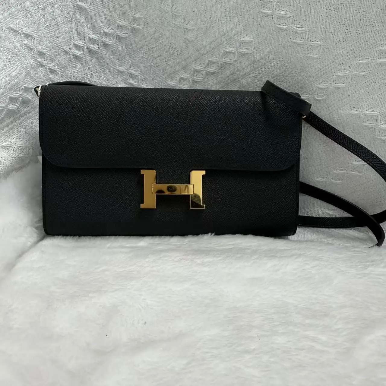 Pre-owned Hermès Constance Wallet YL830 26.07.31