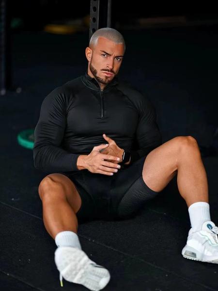 Trendy Beige Half - Zip Gym Shirt, Men’s Long - Sleeve, Breathable Material, Suitable for CrossFit, HIIT & Casual Athleisure, Gym Top