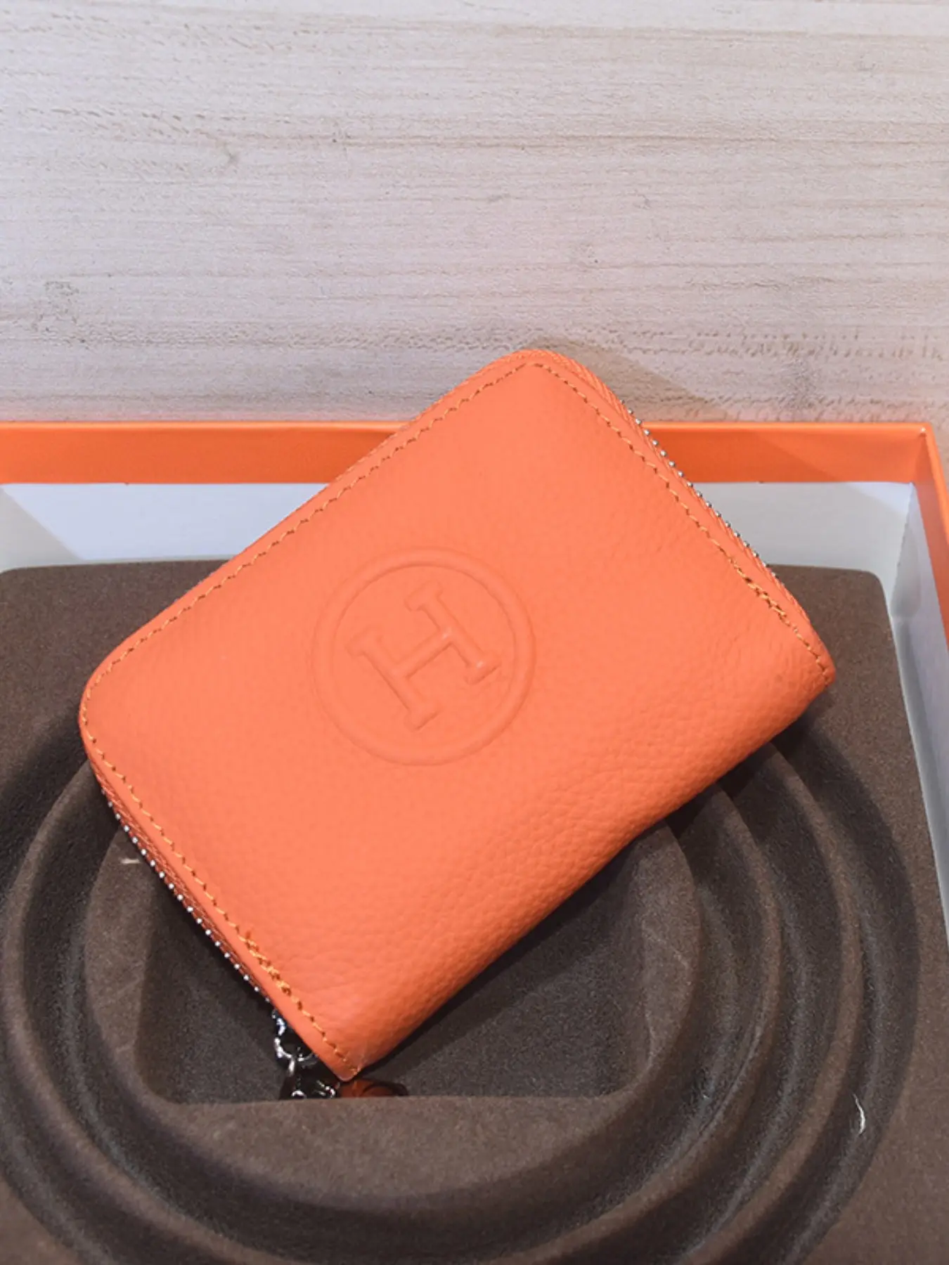 Leather Crocodile Texture Short Wallet with Zipper Large Capacity Multi-Card Holder for Women Casual All-Season Elegant Cardcase, Top-Grain Leather Women's Clutch, Multi-Function Compact Coin Purse